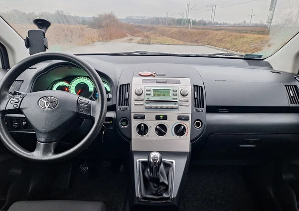 Toyota Corolla Verso cena 10900 przebieg: 278000, rok produkcji 2006 z Łaskarzew małe 37